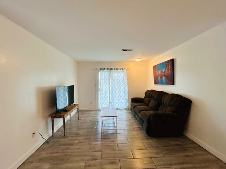 More Photos Of 2222 Jordan Ln SW, Huntsville Apartments For Sale