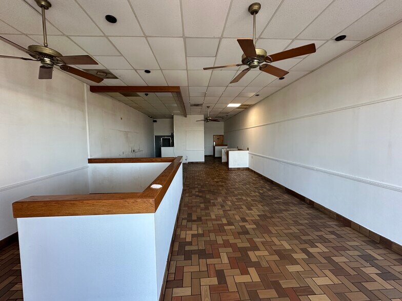 More Photos Of 823-841 Nc 24 27 Byp E, Albemarle Department Store For Lease