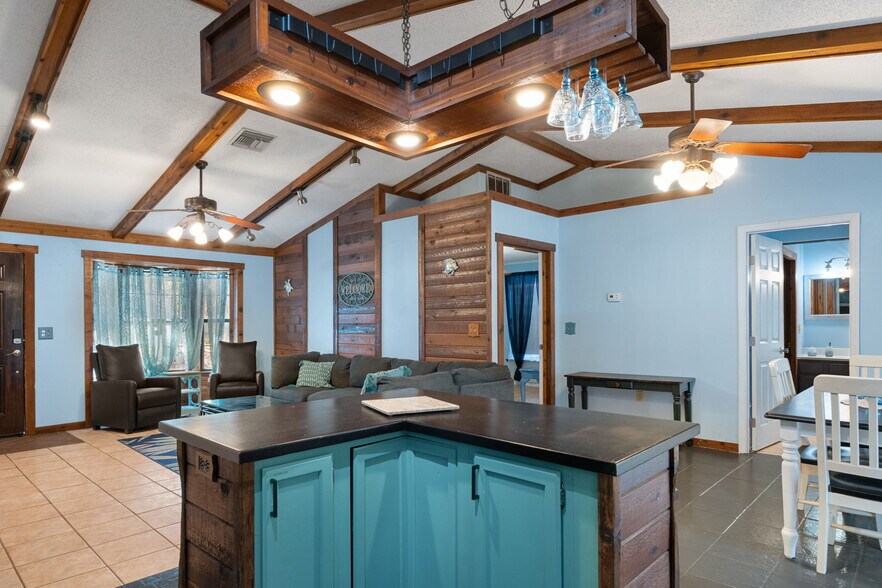 More Photos Of 8301 Congress St, Port Richey Flex For Sale