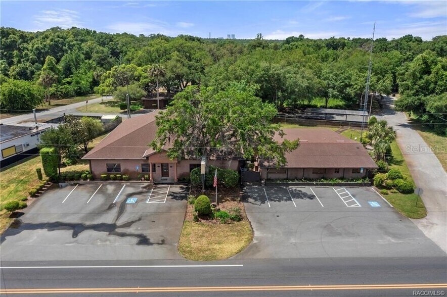 More Photos Of 62 Highway 40 W, Inglis Medical For Sale