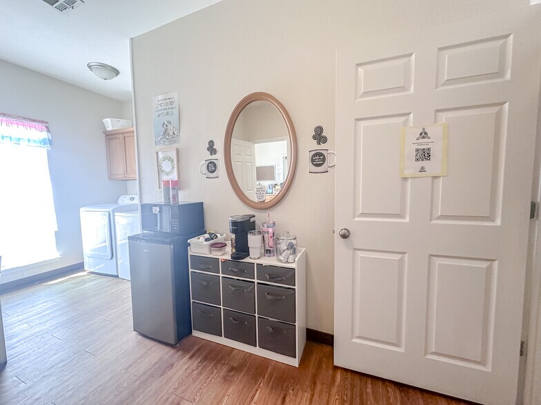 More Photos Of 710 W Broadway St, Collinsville Daycare Center For Sale