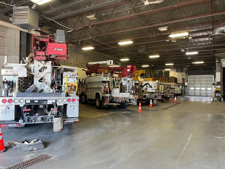 More Photos Of 912 Main St, Wausaukee Warehouse For Sale