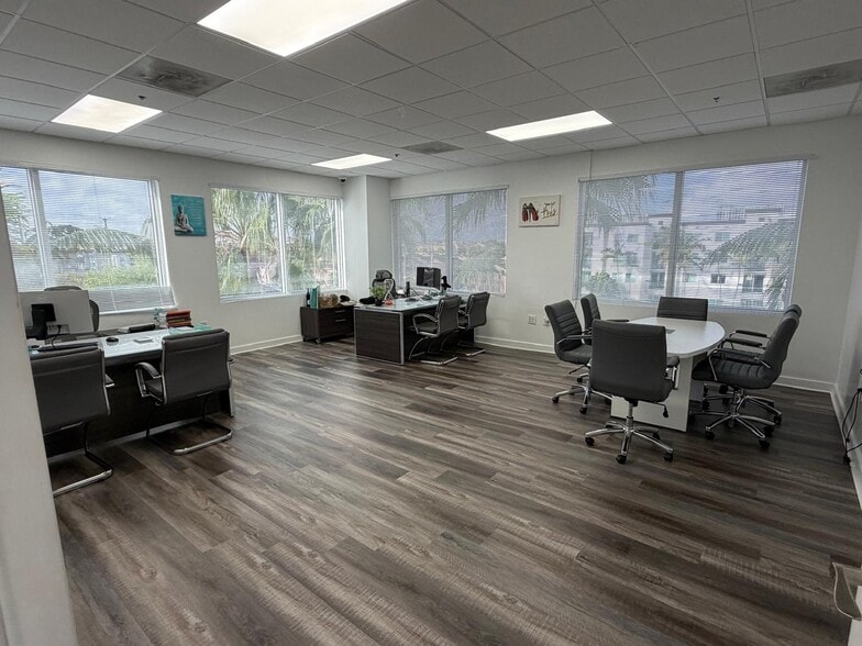 More Photos Of 7950 NW 53rd St, Doral Medical For Sale