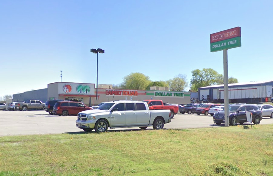 More Photos Of 720 HWY 71, Mansfield Convenience Store For Lease