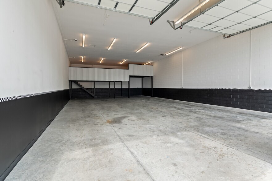 More Photos Of 295 Cayuga Dr, Mooresville Industrial For Sale