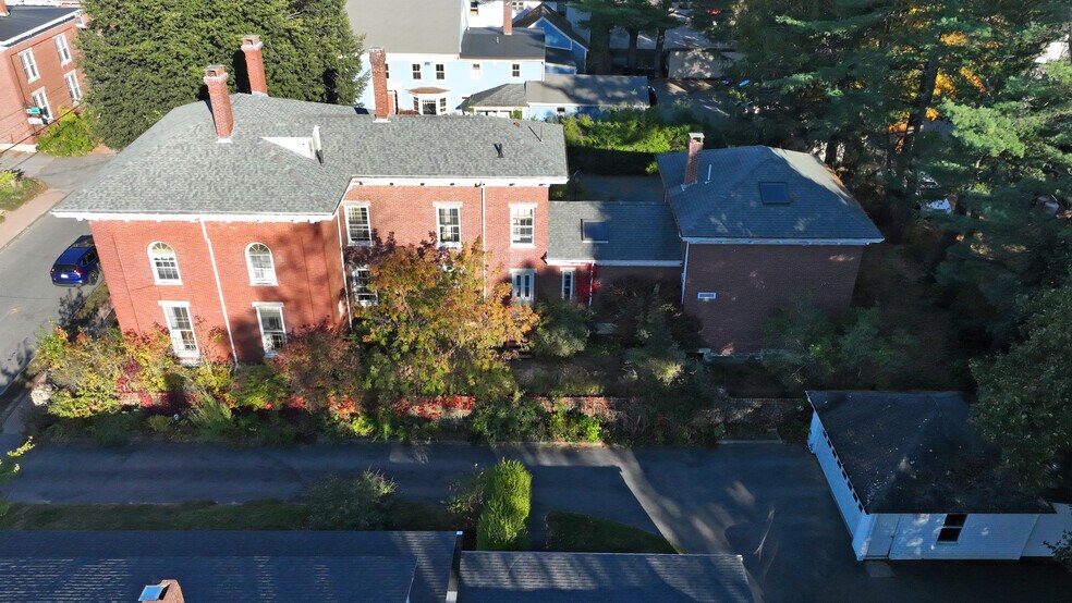 More Photos Of 11 Lincoln St, Brunswick Apartments For Sale