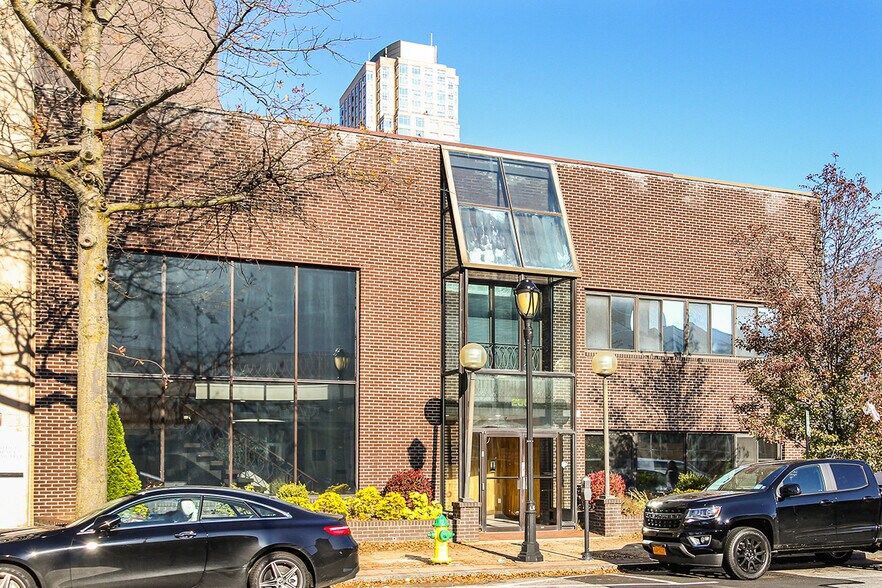 More Photos Of 200 E Post Rd, White Plains Medical For Sale