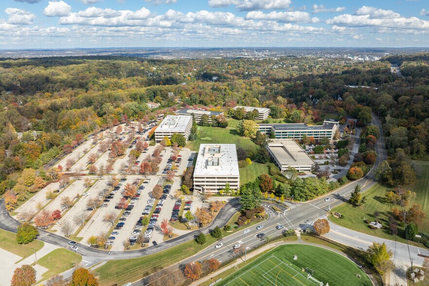 More Photos Of 100 Matsonford Rd, Radnor Unknown For Lease