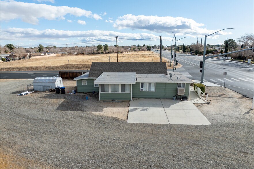 More Photos Of 2507 W Avenue L, Lancaster Apartments For Sale