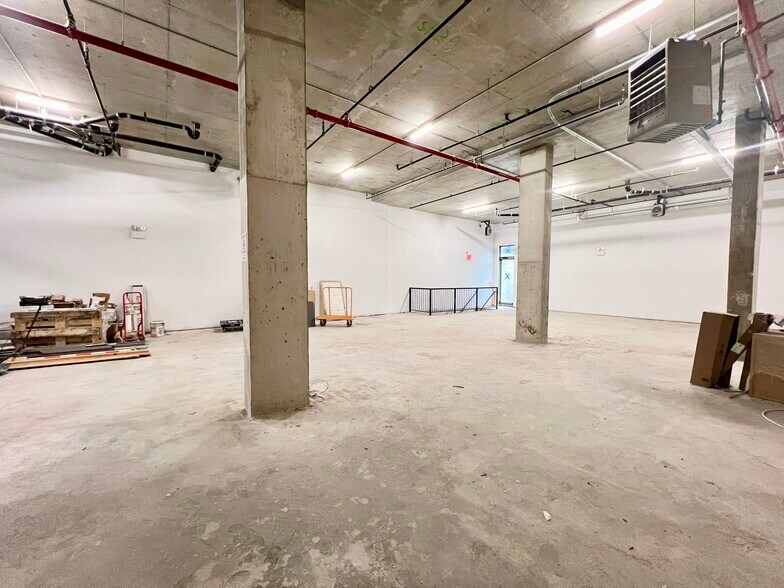 More Photos Of 1104 Bedford Ave, Brooklyn Multifamily For Sale