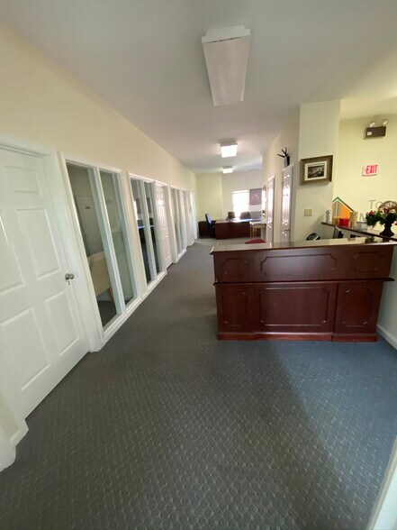 More Photos Of 4200 Evergreen Ln, Annandale Medical For Sale