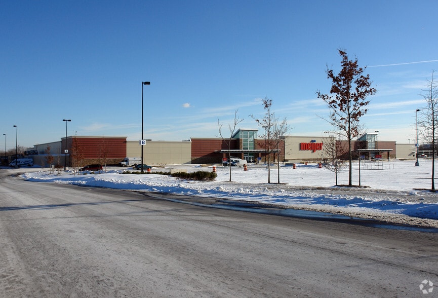 More Photos Of 3565 Fairlane Dr, Allen Park Supermarket For Sale