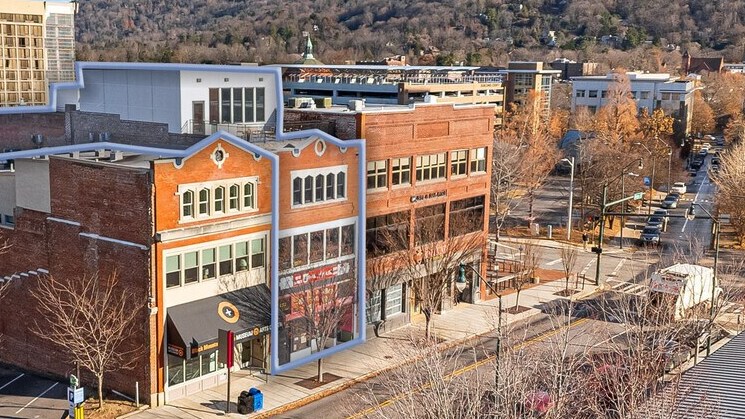 Primary Photo Of 122 College St, Asheville Storefront Retail Residential For Sale