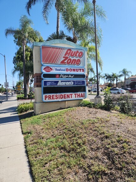 More Photos Of 9308-9350 Whittier Blvd, Pico Rivera Unknown For Lease