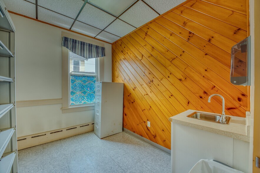 More Photos Of 134 Cottage St, Littleton Office Residential For Sale