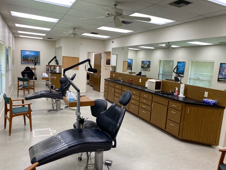 More Photos Of 2179 Julian Avenue Unit B, Palm Bay Medical For Sale