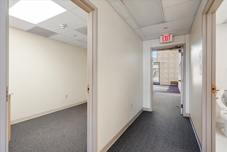 More Photos Of 3235 Sparks Rd, Cheyenne Medical For Lease