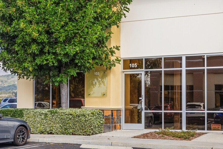 More Photos Of 26429 Rancho Pky, Lake Forest Research And Development For Lease