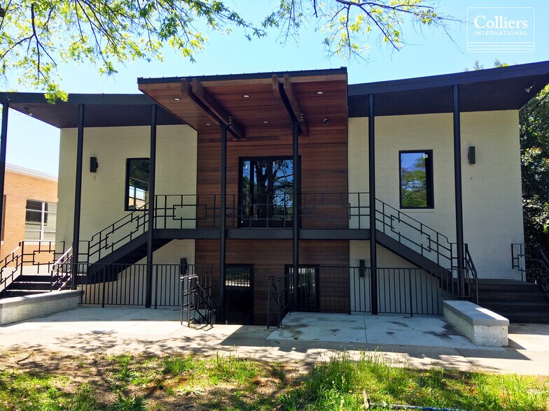 Primary Photo Of 2418 Devine St, Columbia Medical For Lease