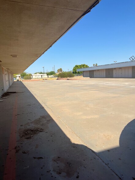 More Photos Of 401 S 3rd St, Blythe Religious Facility For Sale