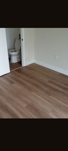 More Photos Of 601 Eastern Ave NE, Capitol Heights Office For Lease