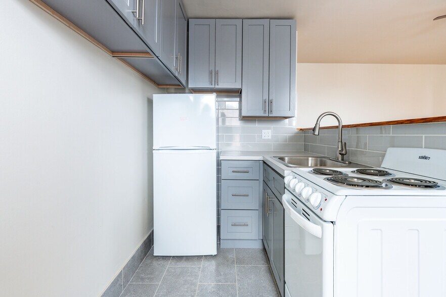 More Photos Of 4725 Chester Ave, Philadelphia Apartments For Sale