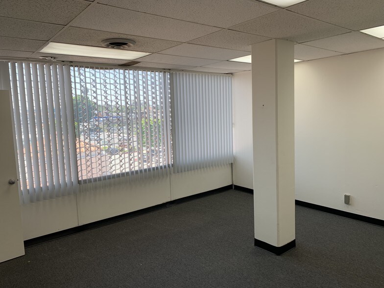 More Photos Of 650 W Duarte Rd, Arcadia Medical For Lease