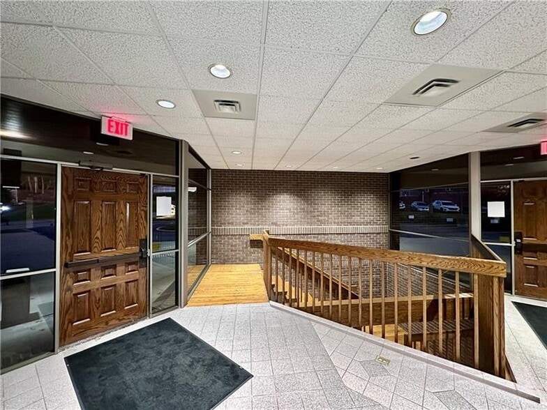 More Photos Of 2599 Wilmington Rd, New Castle Office For Sale