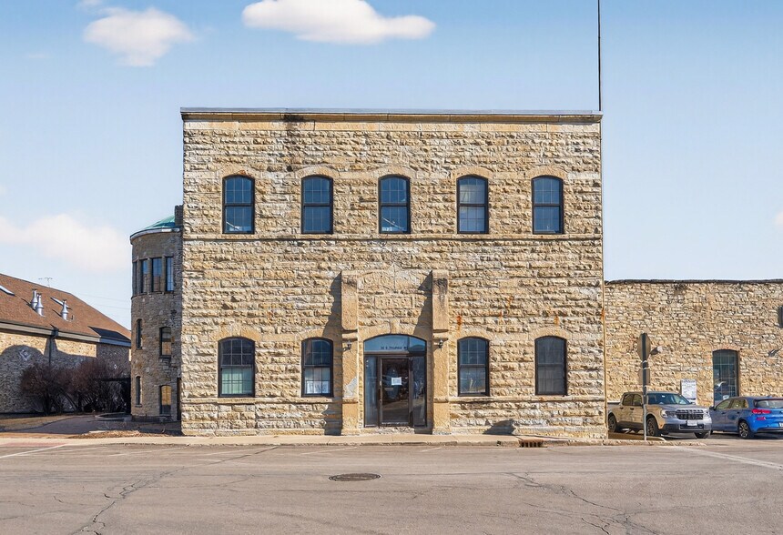 Primary Photo Of 30 S Shumway Ave, Batavia Office For Lease