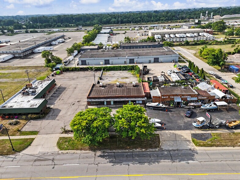 More Photos Of 22909-22917 Van Born Rd, Taylor Freestanding For Sale