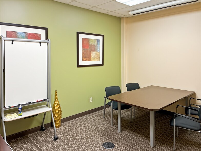 More Photos Of 1452 Hughes Rd, Grapevine Coworking Space