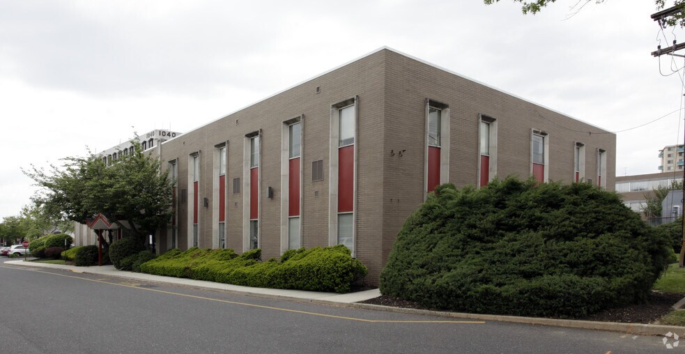 More Photos Of 1020 Kings Hwy N, Cherry Hill Medical For Lease