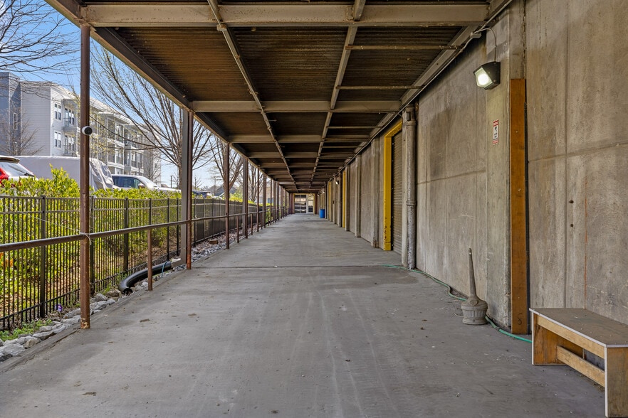 More Photos Of 405 E Main St, Chattanooga Warehouse For Sale