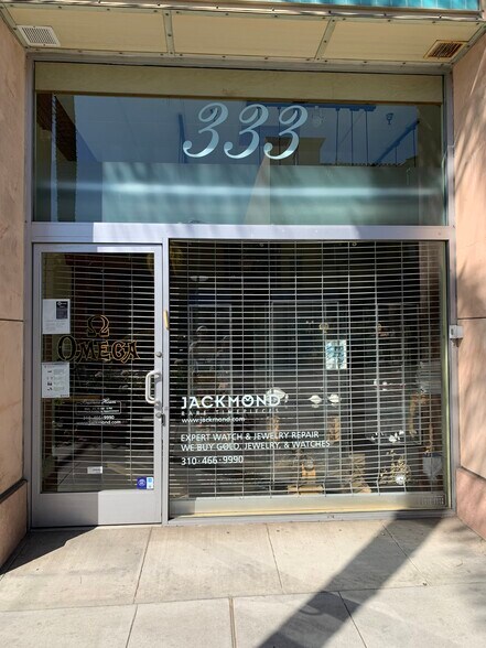 More Photos Of 333 N Canon Dr, Beverly Hills Office For Lease