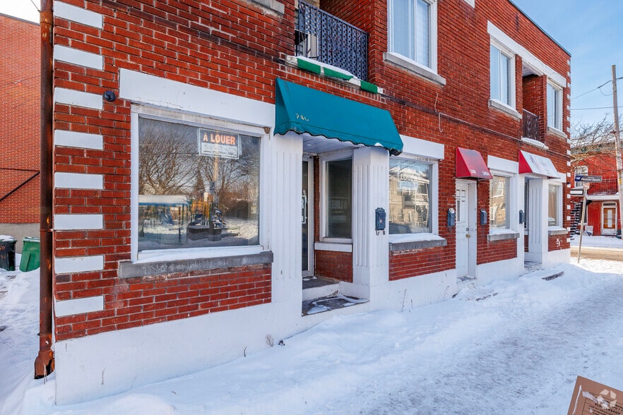More Photos Of 246-250 Rue Des Érables, Lachine Storefront Retail Residential For Sale