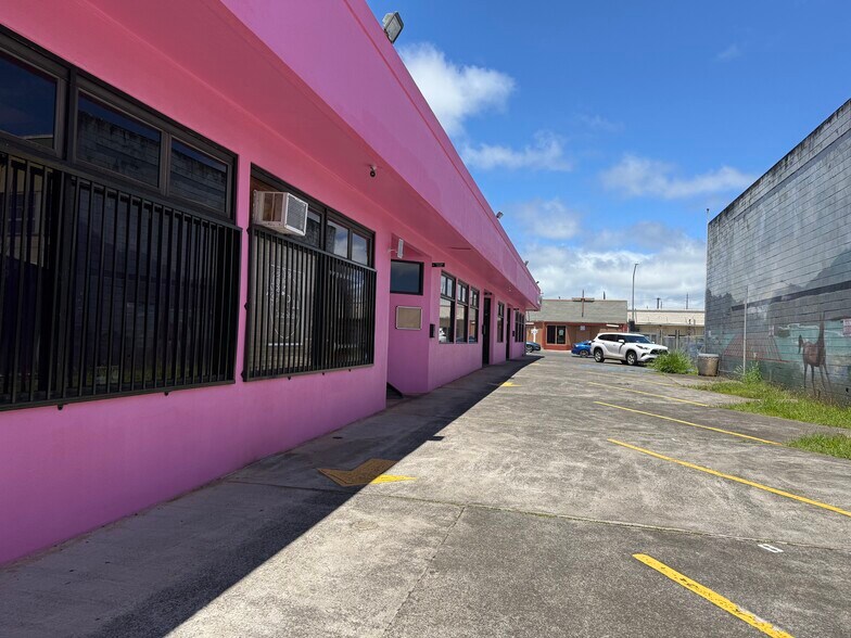 More Photos Of 71-75 S Kamehameha Hwy, Wahiawa Restaurant For Lease