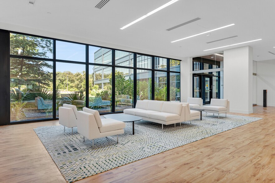 More Photos Of 9903 Westover Pl, San Antonio Office For Lease