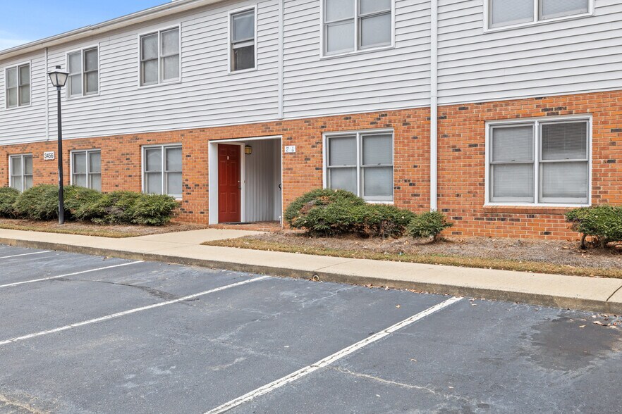 More Photos Of 3456-3480 Jondon Ln, Gastonia Apartments For Sale