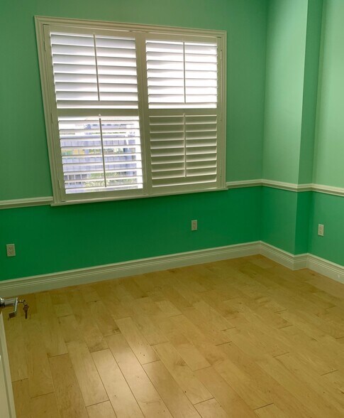 More Photos Of 130 S Indian River Dr, Fort Pierce Office Residential For Sale