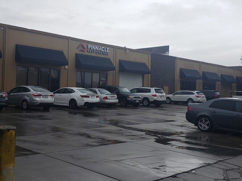 More Photos Of 600 Broadway, Sacramento Flex For Lease