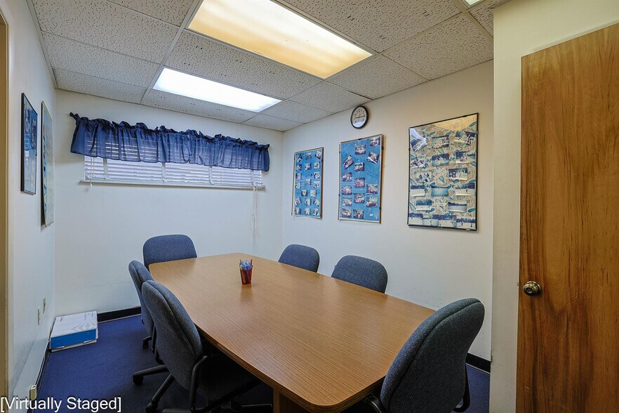 More Photos Of 1172 W Galbraith Rd, Cincinnati Office For Sale