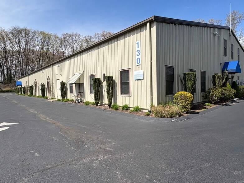 More Photos Of 130 Industrial Dr, North Smithfield Warehouse For Sale