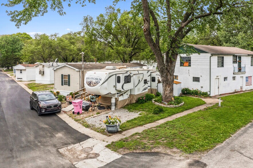More Photos Of 5940 State Ave, Kansas City Manufactured Housing Mobile Home Park For Sale