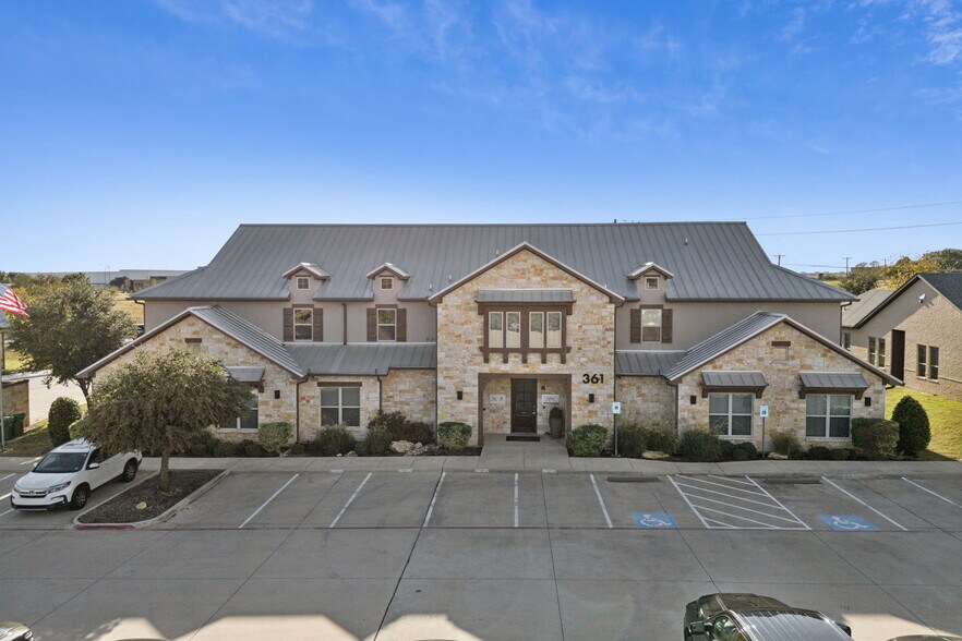 Primary Photo Of 361 W Byron Nelson Blvd, Roanoke Office For Lease