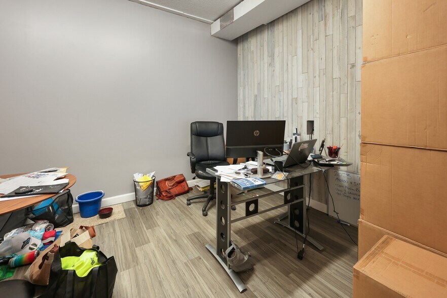 More Photos Of 20 S 32nd Ave S, Saint Cloud Office For Sale