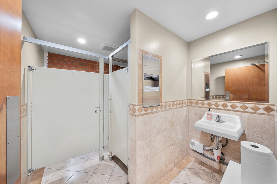 More Photos Of 122 Sheldon St, El Segundo Loft Creative Space For Sale