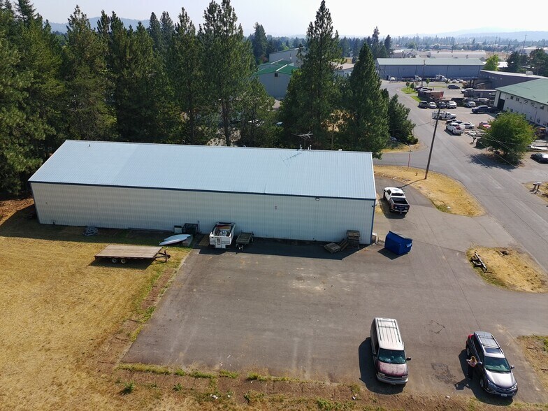 More Photos Of 7632 N Aqua Cir, Coeur d'Alene Manufacturing For Lease