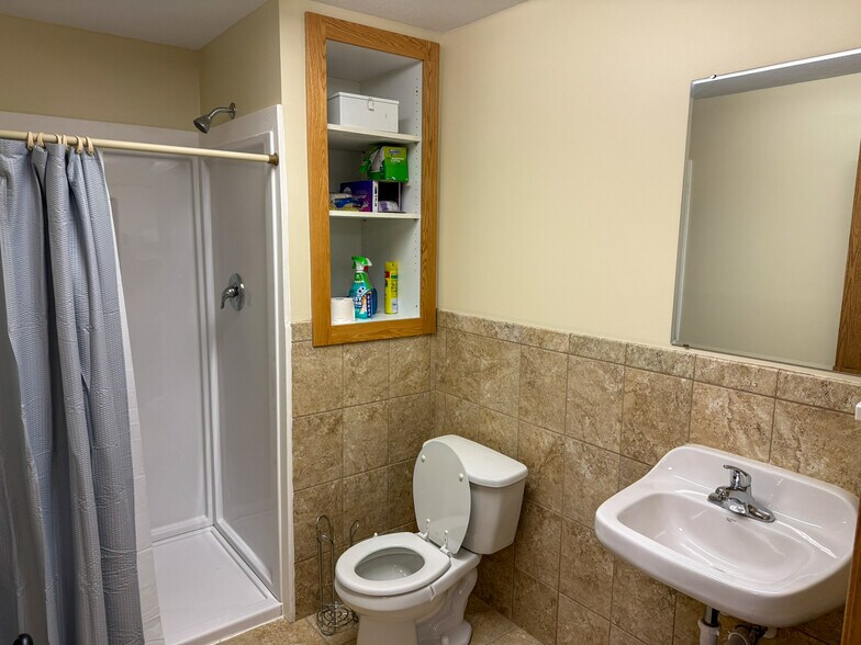 More Photos Of 107 8th Ave SW, Kasson Specialty For Sale