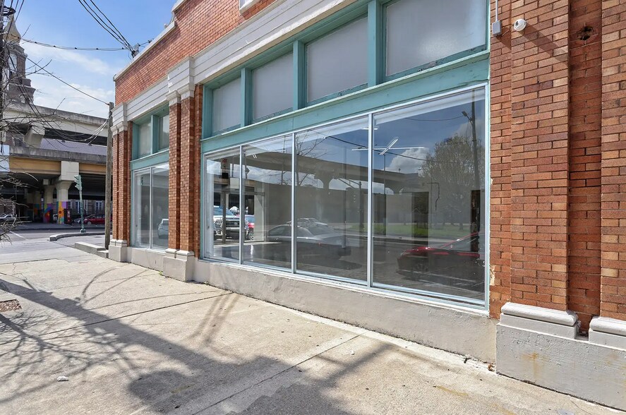 More Photos Of 1029 Oretha Castle Haley Blvd, New Orleans Freestanding For Sale