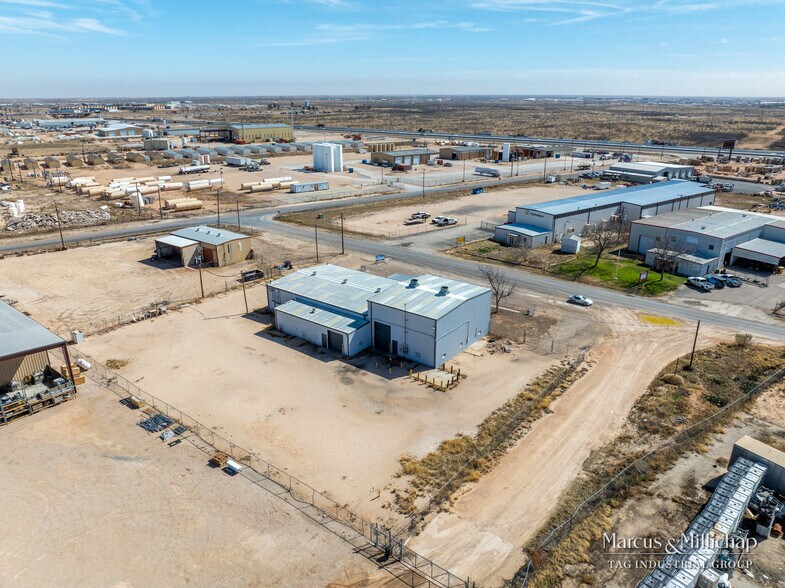More Photos Of 11008 West County Road 128, Odessa Manufacturing For Sale